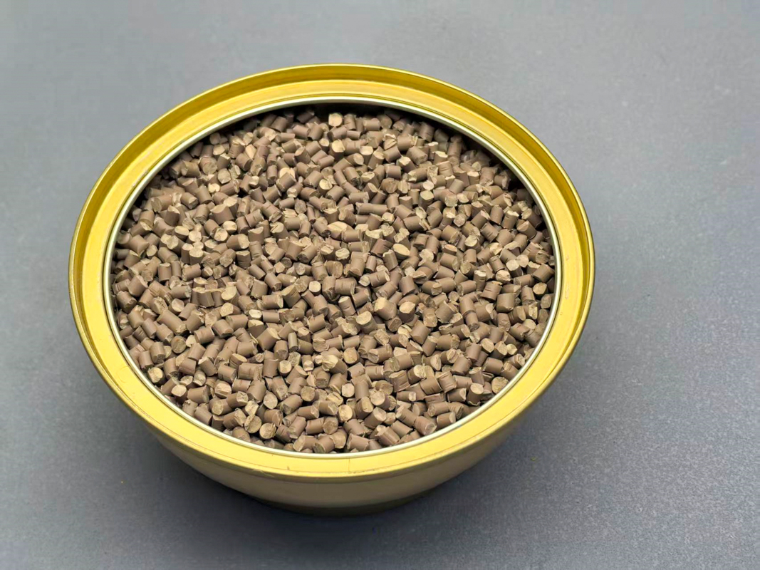 PT4645C黄色色母粒